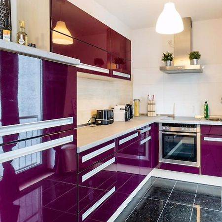 Homefy Oldtown Apartment - 6 People - 2 Bath - Balcony - Top Location Дюссельдорф Экстерьер фото