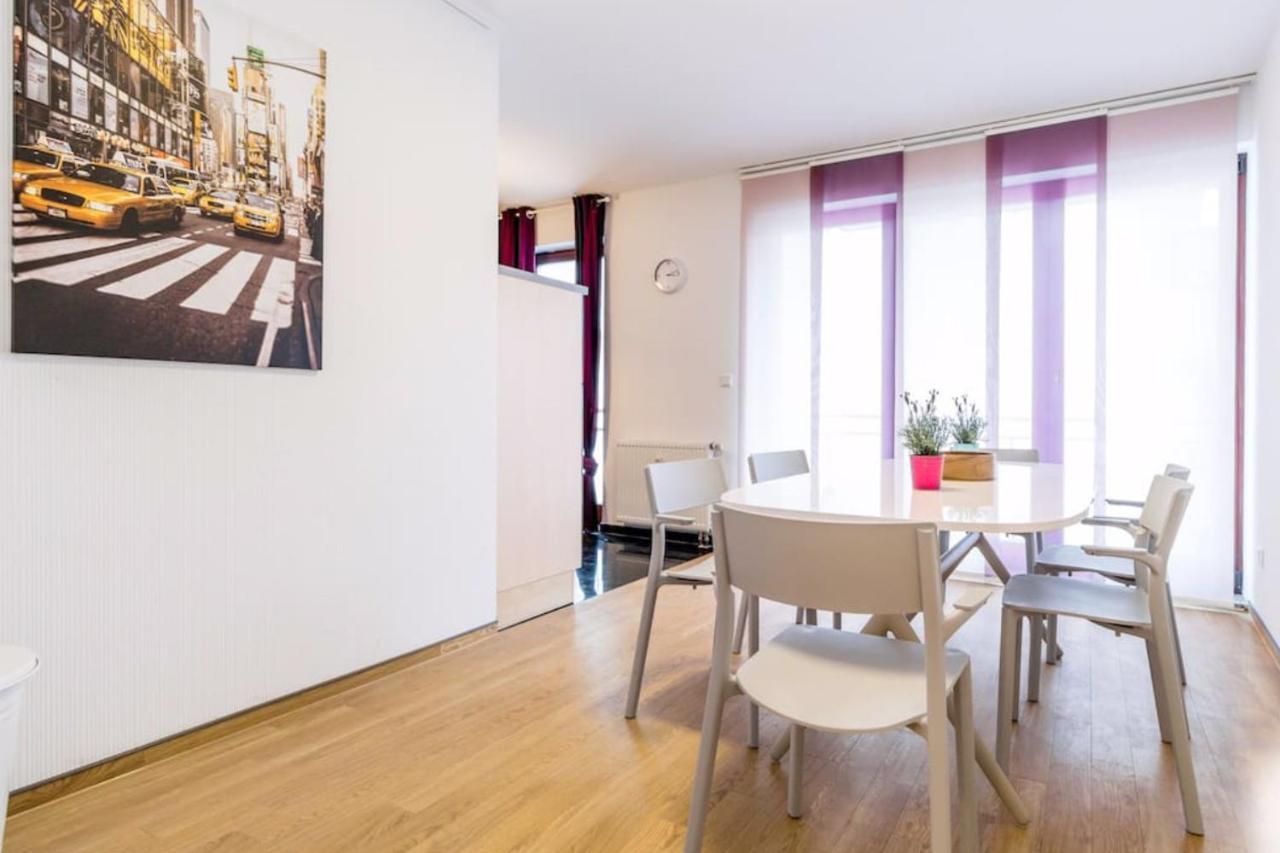 Homefy Oldtown Apartment - 6 People - 2 Bath - Balcony - Top Location Дюссельдорф Экстерьер фото