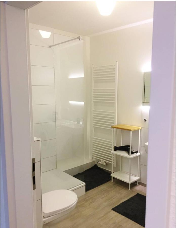 Homefy Oldtown Apartment - 6 People - 2 Bath - Balcony - Top Location Дюссельдорф Экстерьер фото